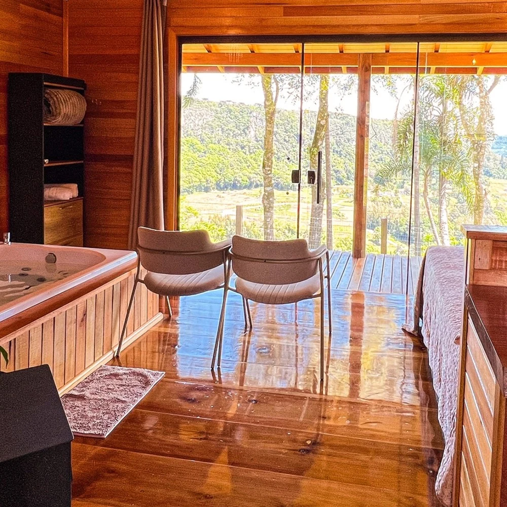Interior do Chalé do Pinheiro em Nova Petrópolis